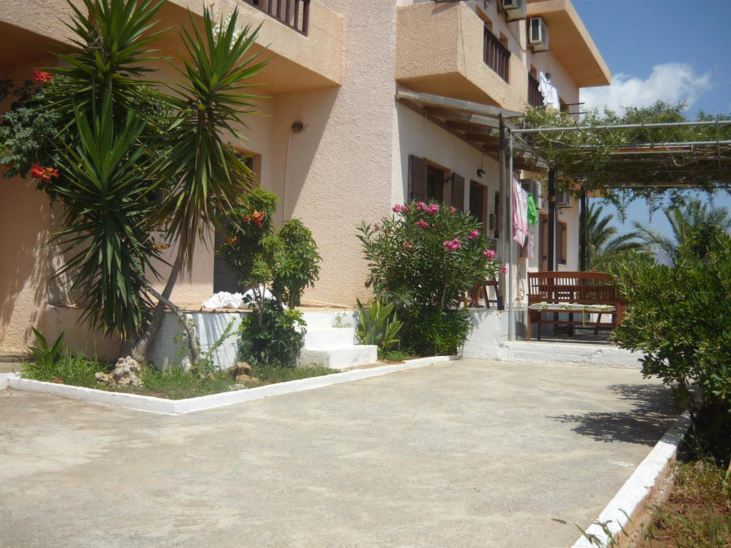 Villa Victoria Makrýgialos 객실 사진